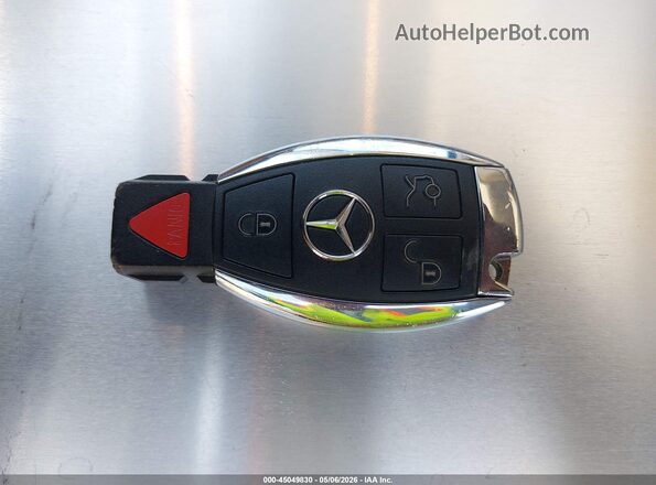 4JGDA5JB3HA840660 2017 MERCEDES-BENZ GLE 350 White Widok deski rozdzielczej