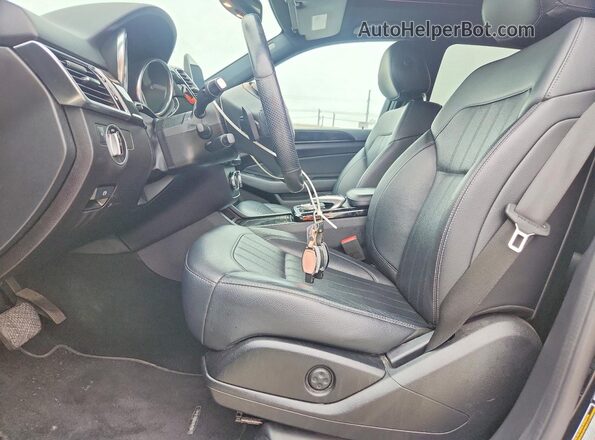 4JGDA5JB3JB076387 2018 MERCEDES-BENZ GLE Черный Вид салона спереди