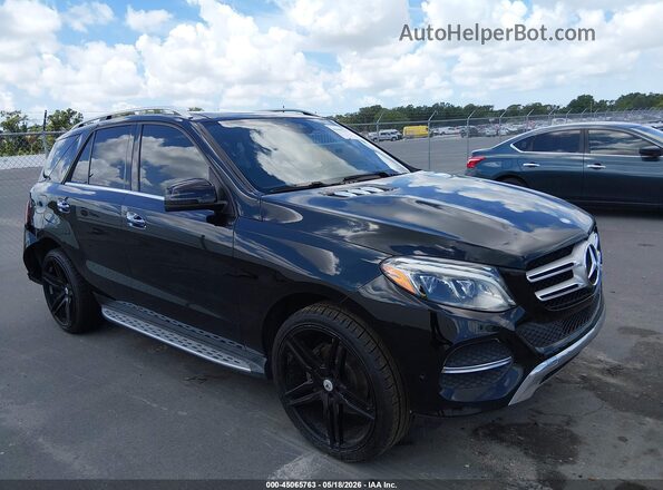 4JGDA5JB5HA854057 2017 MERCEDES-BENZ GLE 350 Черный Передняя правая четверть