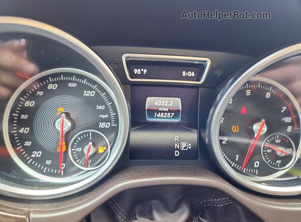 4JGDA5JB8GA766330 2016 MERCEDES-BENZ GLE Blue Widok zestawu wskaźników