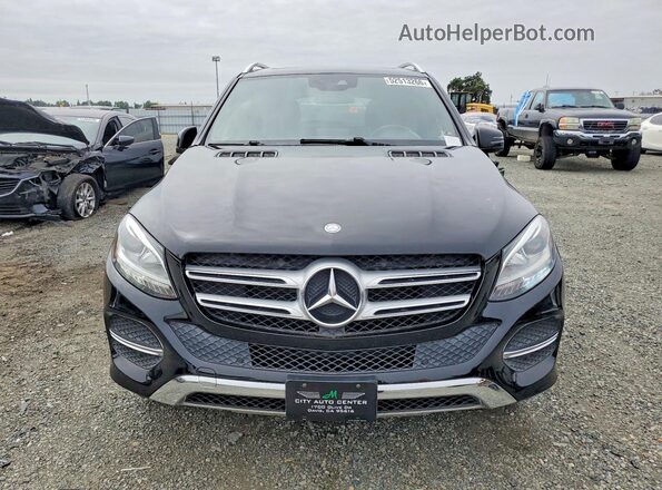4JGDA5JB8HA920908 2017 MERCEDES-BENZ GLE Black Widok z przodu