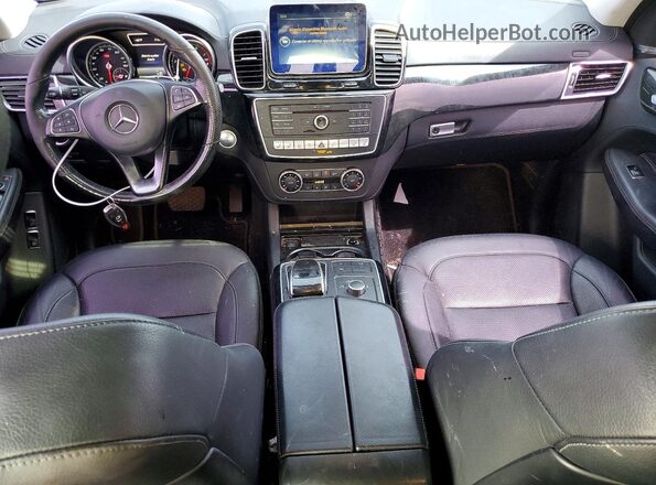 4JGDA6DB5HA935657 2017 MERCEDES-BENZ GLE Серебряный Вид панели приборов