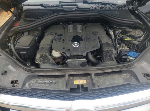 4JGDF6EE2GA647944 2016 MERCEDES-BENZ GL-CLASS Black Սալոնի հետևի տեսք