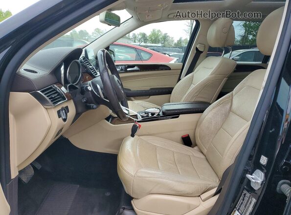 4JGDF6EE4HA822549 2017 MERCEDES-BENZ GLS Черный Вид салона спереди