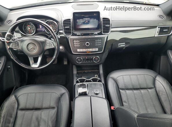 4JGDF6EE6HA890917 2017 MERCEDES-BENZ GLS Black Widok deski rozdzielczej