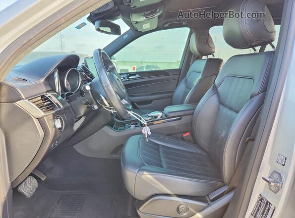 4JGDF6EE7KB197775 2019 MERCEDES-BENZ GLS Silver Вид салону спереду