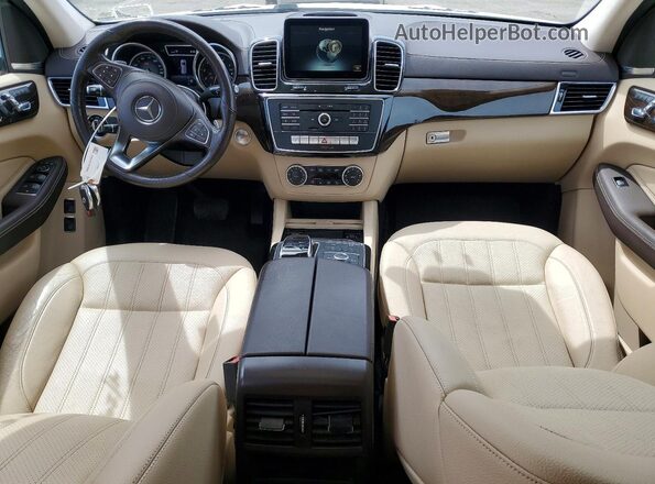 4JGDF6EE8JB026726 2018 MERCEDES-BENZ GLS Белый Вид панели приборов