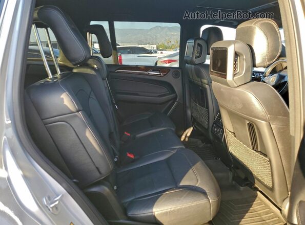 4JGDF6EE9HA872704 2017 MERCEDES-BENZ GLS Silver Widok wnętrza z tyłu