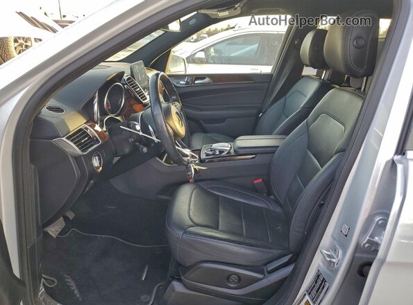 4JGDF6EE9HA872704 2017 MERCEDES-BENZ GLS Silver Widok wnętrza z przodu