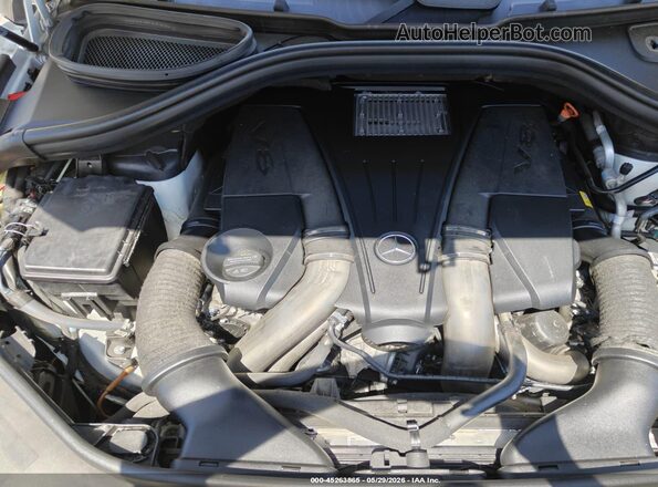 4JGDF7DEXKB198975 2019 MERCEDES-BENZ GLS 550 White Rear view