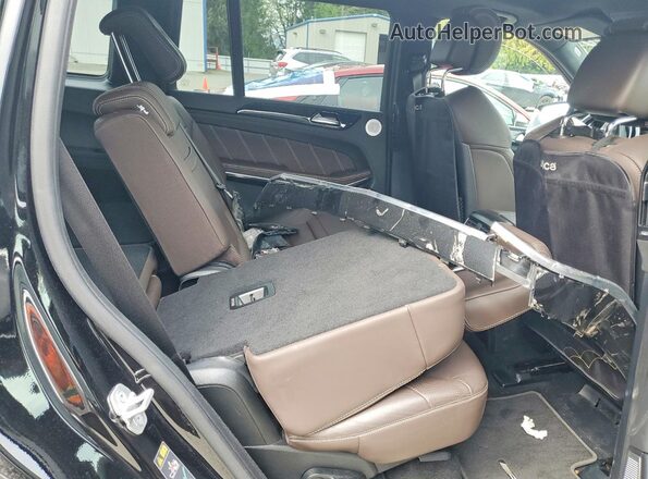 4JGDF7FE4JB050784 2018 MERCEDES-BENZ GLS Черный Вид задней части салона