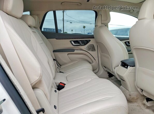 4JGDM2DB3PA011880 2023 MERCEDES-BENZ EQS White Vista interior trasera