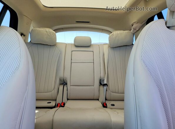 4JGDM2DBXPA012556 2023 MERCEDES-BENZ EQS White Rear seats view
