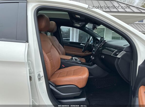 4JGED6EB4GA043554 2016 MERCEDES-BENZ GLE 450 AMG COUPE White Vista interior delantera