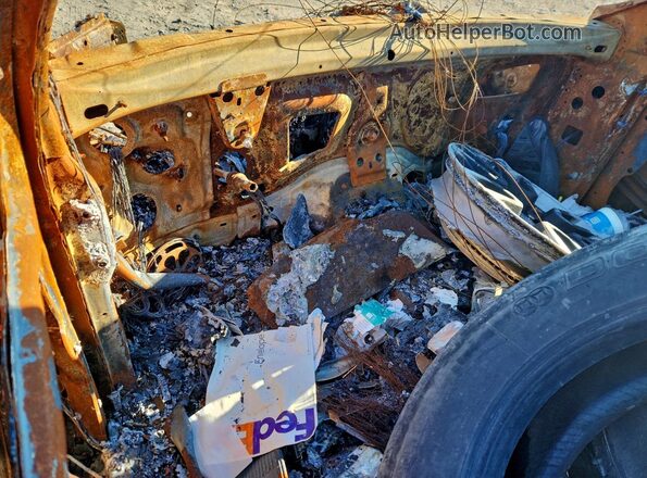 4JGFB4KB1NA736646 2022 MERCEDES-BENZ GLE Burn Vista del salpicadero