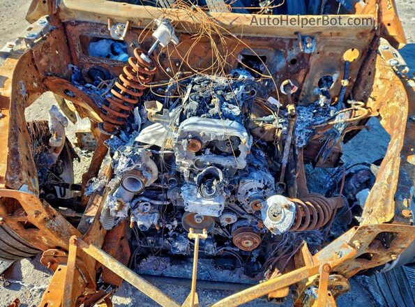 4JGFB4KB1NA736646 2022 MERCEDES-BENZ GLE Burn Vista del compartimento del motor