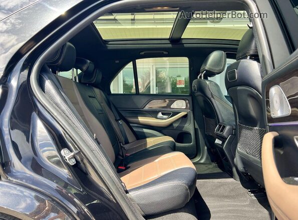 4JGFB4KB8LA217249 2020 MERCEDES-BENZ GLE Black Հետևի տեսք