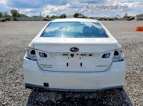4S3BNAA67J3028106 2018 SUBARU LEGACY Серебряный Вид сзади