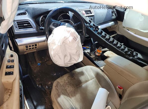 4S3BNAC63H3032726 2017 SUBARU LEGACY Белый Вид панели приборов