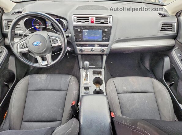 4S3BNAC69H3043939 2017 SUBARU LEGACY Серый Вид панели приборов