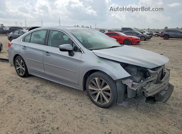 4S3BNAN61J3021775 2018 SUBARU LEGACY Silver Przód prawy