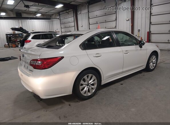 4S3BNBF62G3021734 2016 SUBARU LEGACY Белый Задняя правая четверть