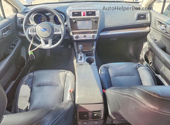 4S3BNEN69H3054153 2017 SUBARU LEGACY Серый Вид панели приборов