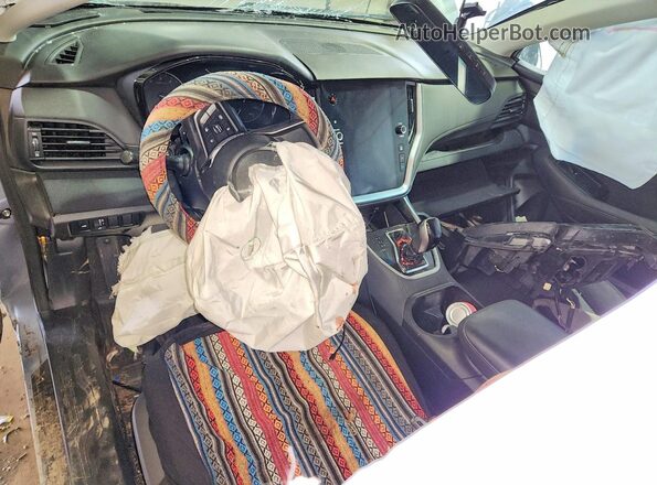 4S3BWAC65L3014458 2020 SUBARU LEGACY Silver Vista del salpicadero