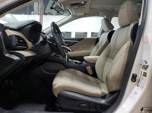 4S3BWAF61M3013613 2021 SUBARU LEGACY Белый Вид салона спереди
