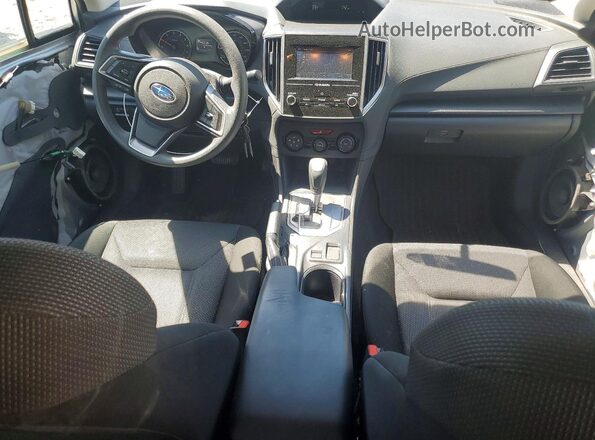 4S3GKAA64J3605379 2018 SUBARU IMPREZA Серебряный Вид панели приборов