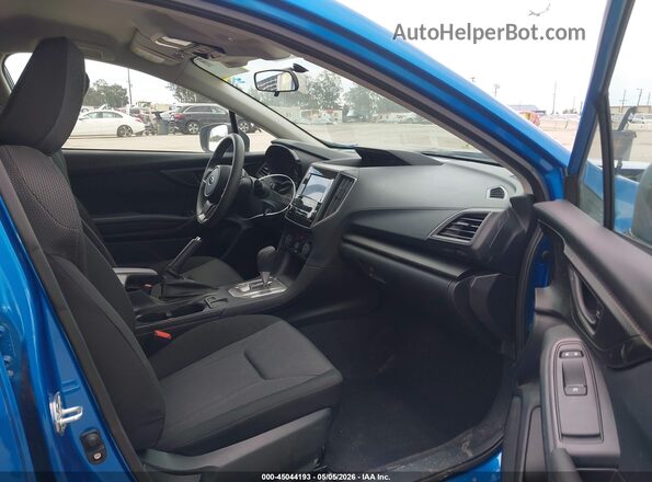4S3GKAB60N3604072 2022 SUBARU IMPREZA Синий Вид салона спереди