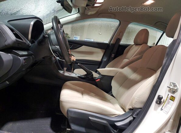 4S3GKAV65L3610796 2020 SUBARU IMPREZA Белый Вид салона спереди