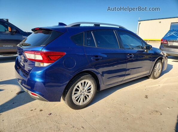 4S3GTAB60J3706575 2018 SUBARU IMPREZA Синий Задняя правая четверть