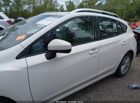 4S3GTAB66H3744709 2017 SUBARU IMPREZA White Widok wnętrza 360 stopni