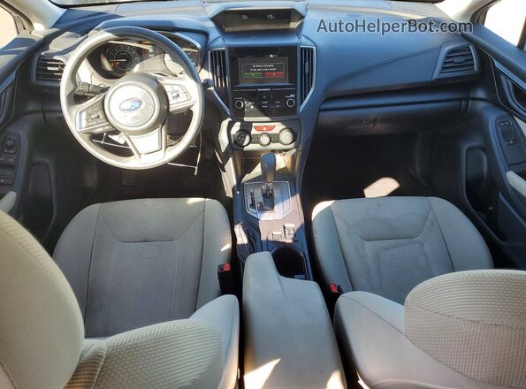 4S3GTAD65J3720386 2018 SUBARU IMPREZA Красный Вид панели приборов