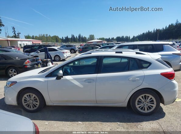 4S3GTAD66J3747242 2018 SUBARU IMPREZA Белый Панорамный вид салона 360°