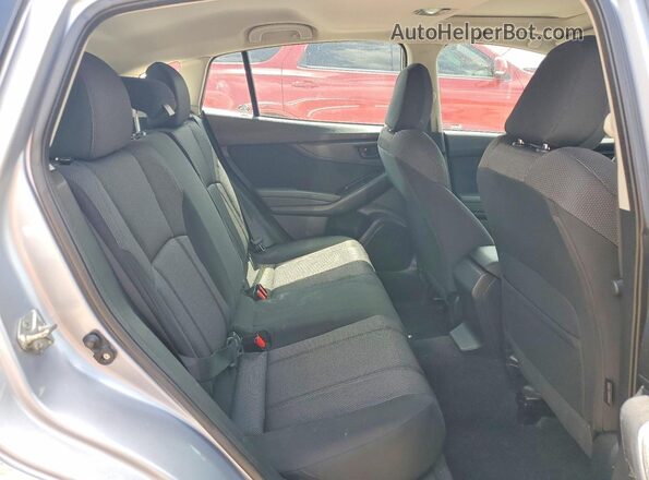 4S3GTAD67J3723967 2018 SUBARU IMPREZA Серебряный Вид задних сидений