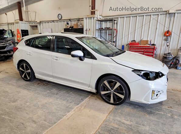 4S3GTAL62H3705601 2017 SUBARU IMPREZA Белый Передняя правая четверть