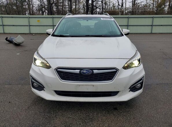 4S3GTAT67J3702165 2018 SUBARU IMPREZA Белый Вид спереди