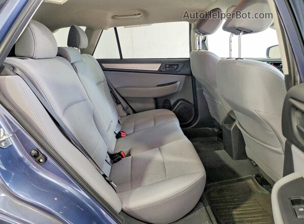 4S4BSAAC8J3397793 2018 SUBARU OUTBACK Синий Вид задней части салона
