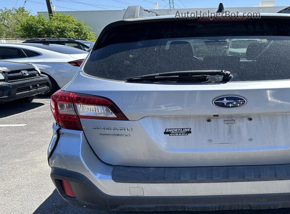 4S4BSACC4J3274697 2018 SUBARU OUTBACK Gray 