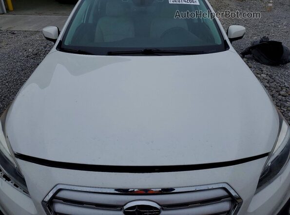 4S4BSAFC0H3320838 2017 SUBARU OUTBACK White Widok komory silnika