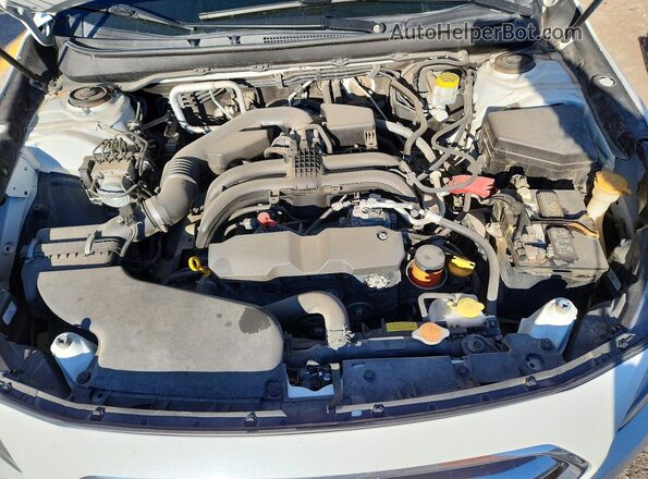 4S4BSAFC0K3380528 2019 SUBARU OUTBACK White Vista interior trasera