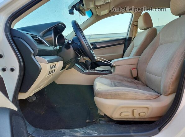 4S4BSAFC2J3355919 2018 SUBARU OUTBACK Белый Вид салона спереди