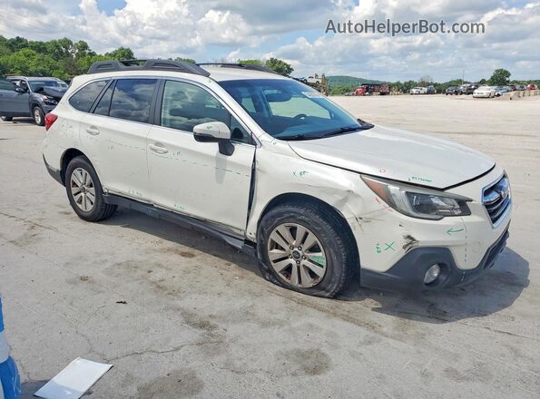 4S4BSAFC3J3237040 2018 SUBARU OUTBACK Белый Передняя правая четверть