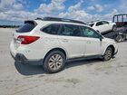 2018 Subaru Outback 2.5i Premium Белый vin: 4S4BSAFC3J3237040
