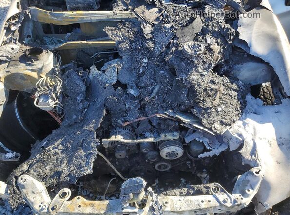 4S4BSAFC5K3203909 2019 SUBARU OUTBACK Silver Widok komory silnika