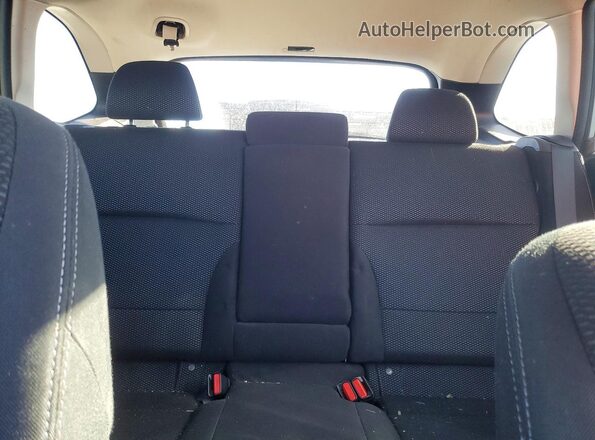 4S4BSAFC5K3203909 2019 SUBARU OUTBACK Silver Widok tylnych siedzeń