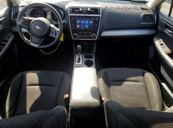 4S4BSAHC0K3355528 2019 SUBARU OUTBACK Silver Widok deski rozdzielczej