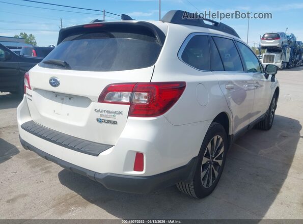 4S4BSAKC2H3366743 2017 SUBARU OUTBACK White Tył prawy